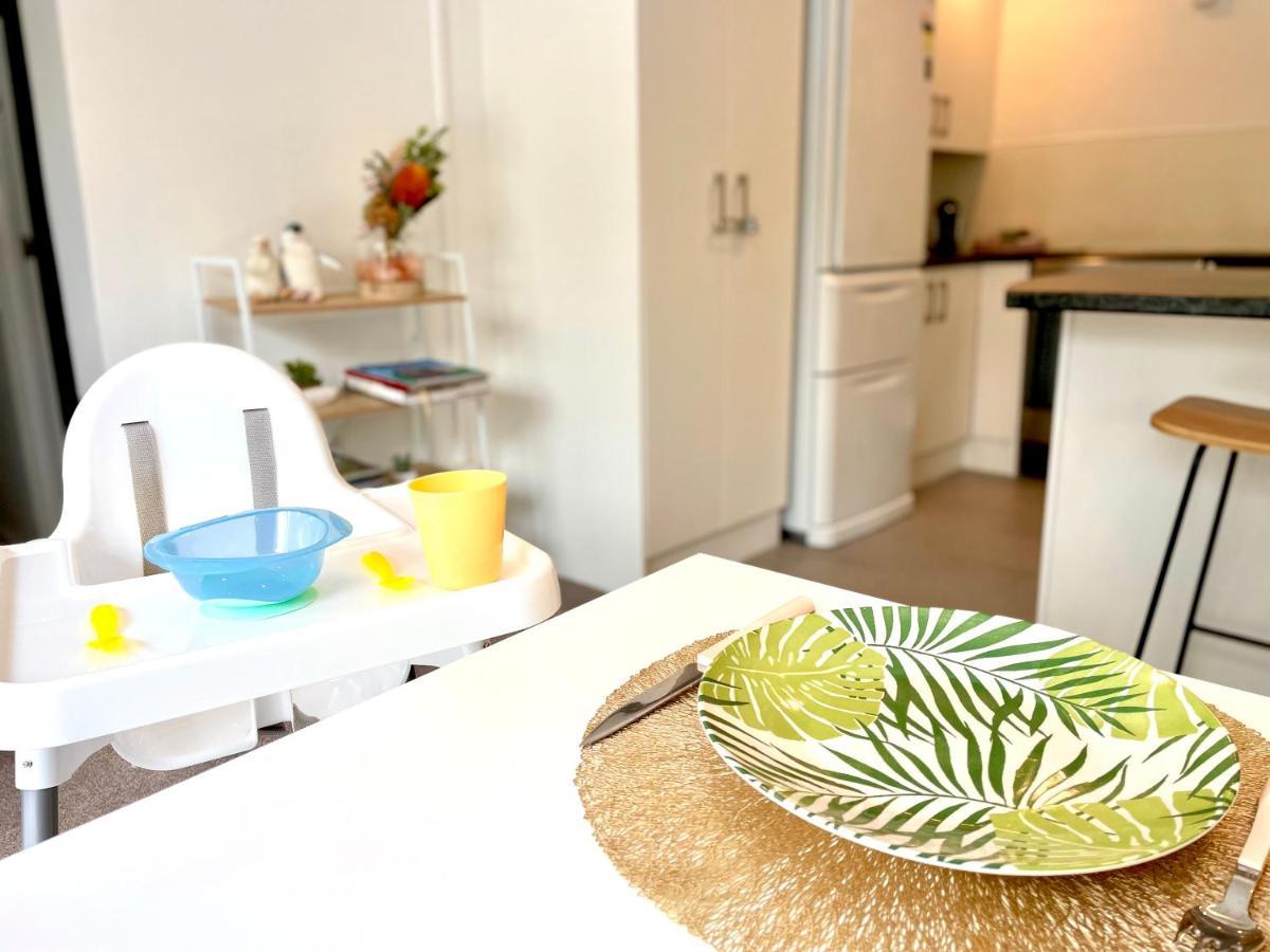 Family Friendly 3Br Flat - 3Min Walk To The Beach - Self Contained Auckland Eksteriør billede