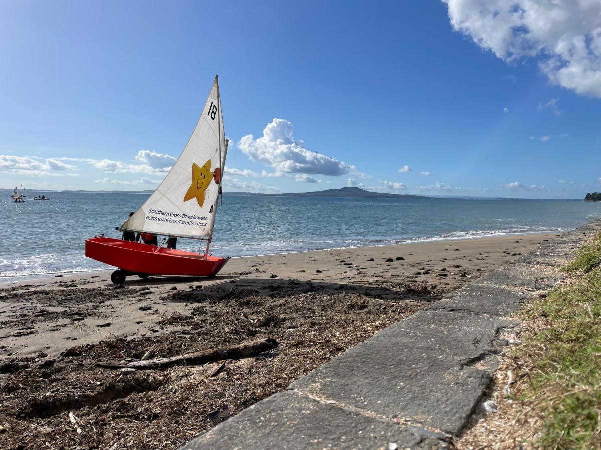 Family Friendly 3Br Flat - 3Min Walk To The Beach - Self Contained Auckland Eksteriør billede